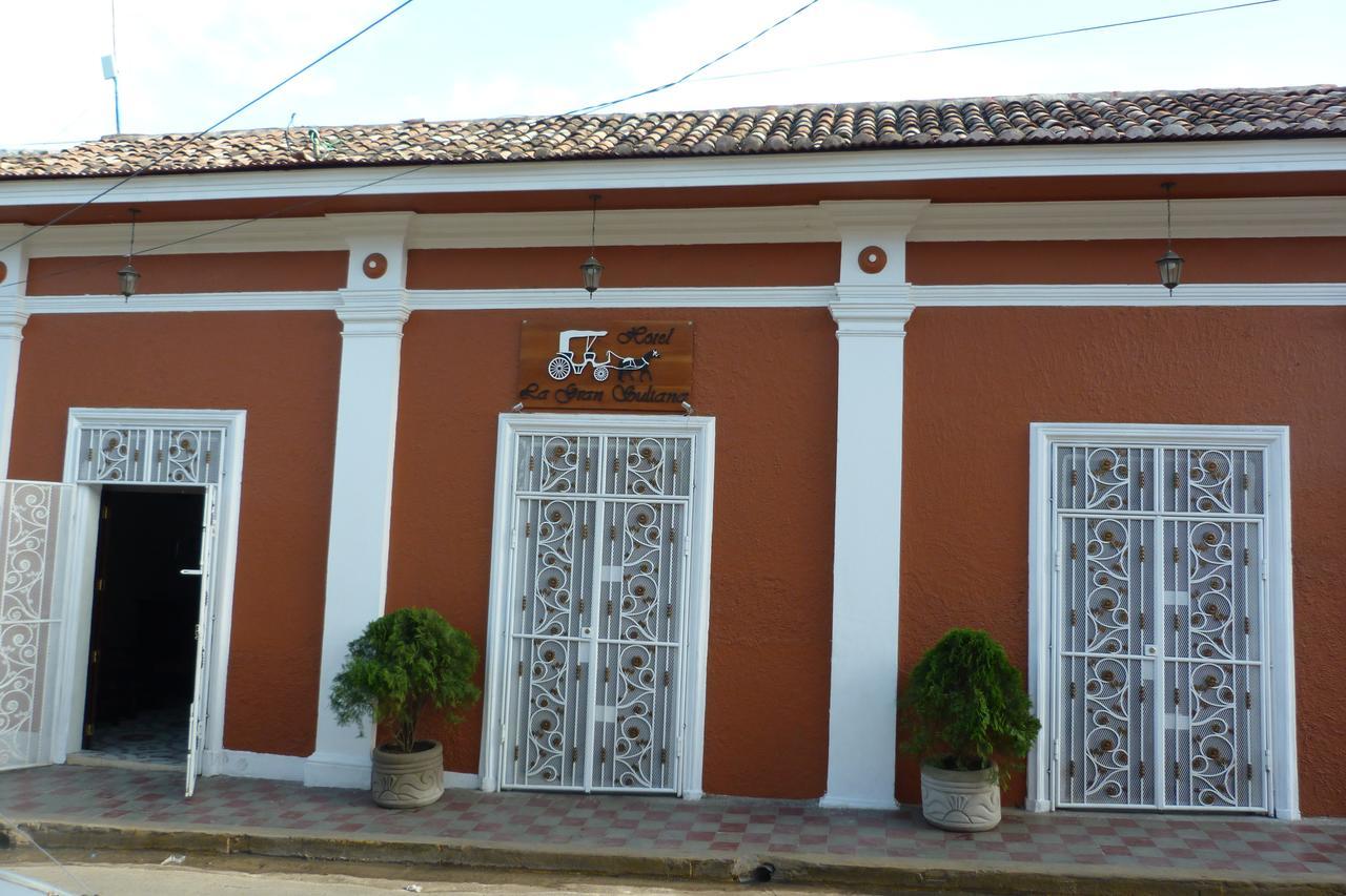 Hotel La Gran Sultana Granada Esterno foto